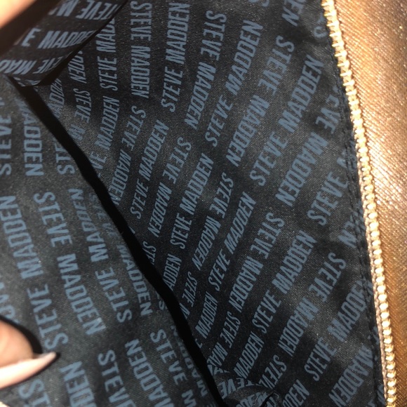 Gold clutch/purse - Picture 4 of 5